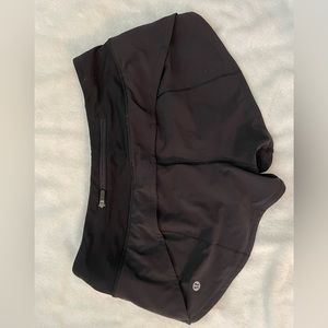 Lululemon Size 4 shorts
